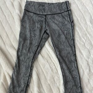 Nike cropped leggings